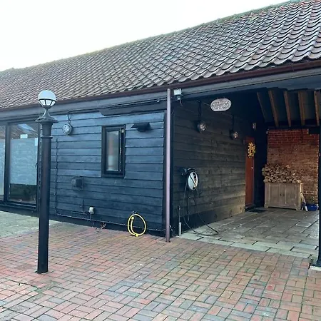 The Stables, Moulton St Mary Villa Norwich Exterior photo